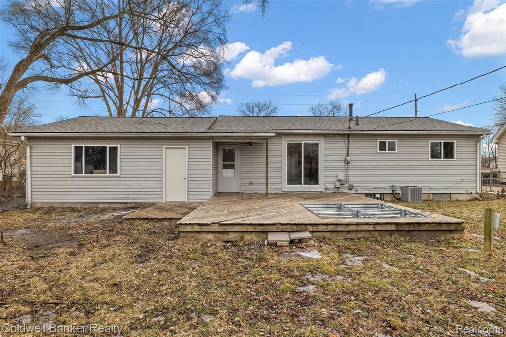 47235 Dequindre Road Rochester Hills, MI 48307 - Photo 6 of 30