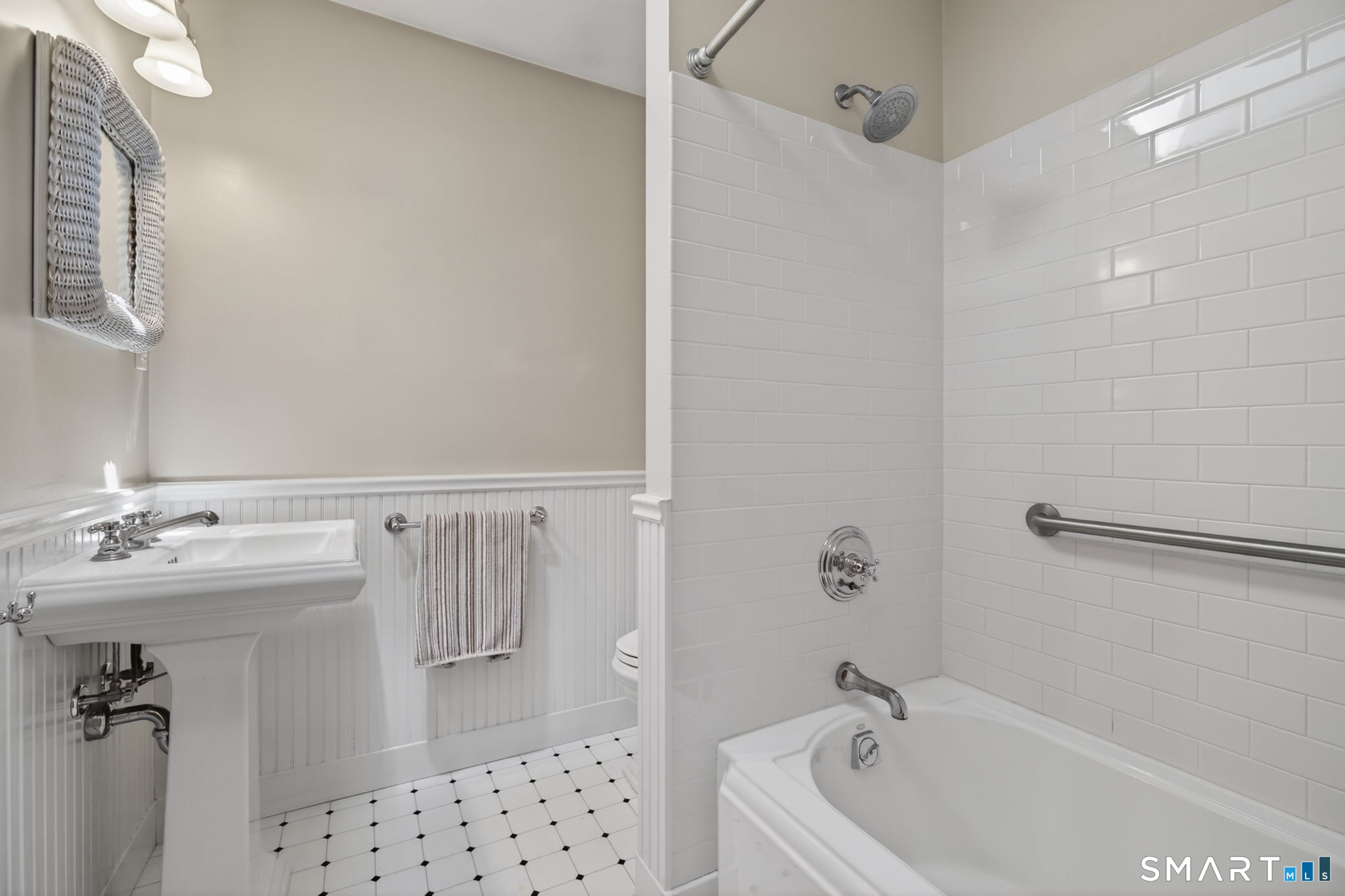 8 Liberty Ridge Clinton, CT 06413 - Photo 25 of 40