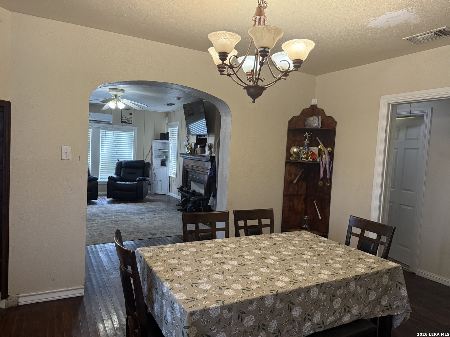 207 Mc Gloin Street Three Rivers, TX 78071 - Photo 8 of 15