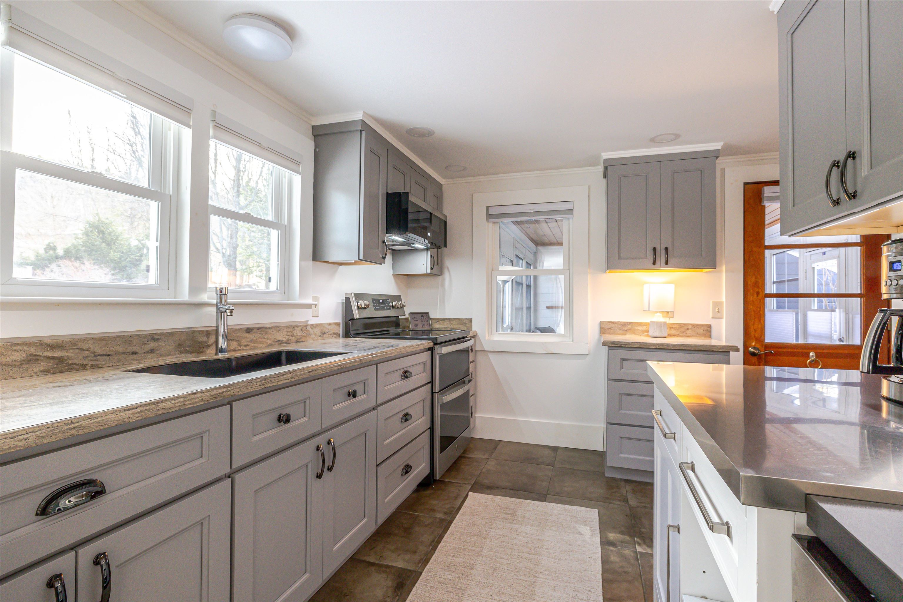 22 Indian Ridge Road Hopkinton, NH 03229 - Photo 9 of 33