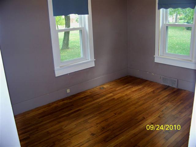 16225 13 Mile Road Fraser, MI 48026 - Photo 11 of 17 31025451-10.JPG