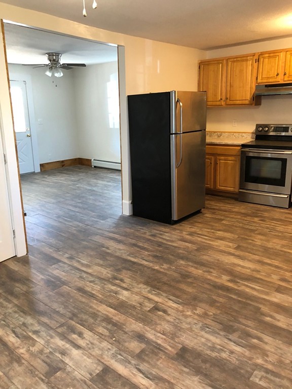 151 Colton Street Springfield, MA 01109 - Photo 4 of 13 Gallery Image 4