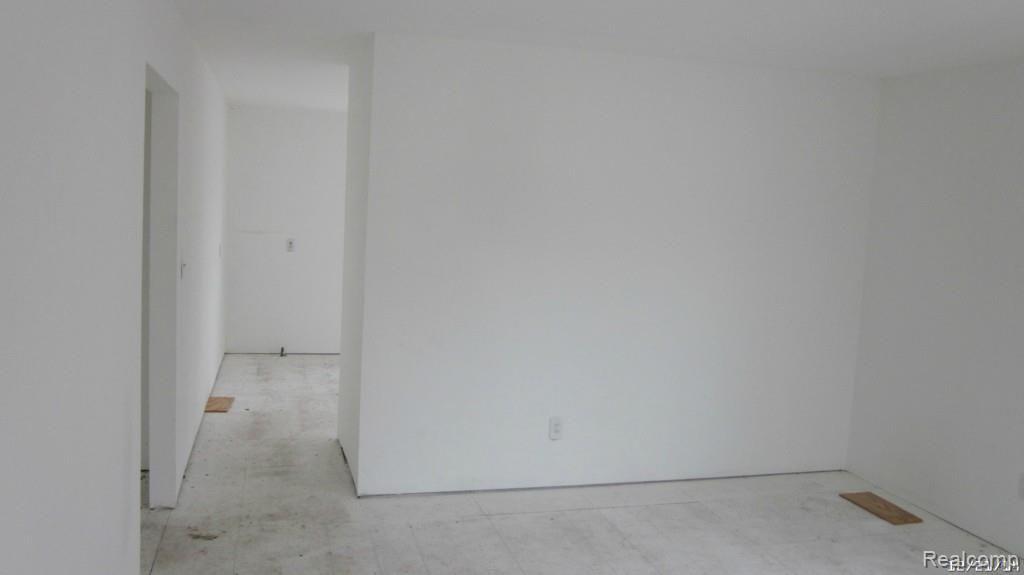 593 Franklin Road Pontiac, MI 48341 - Photo 17 of 22 IMG_6473.jpg