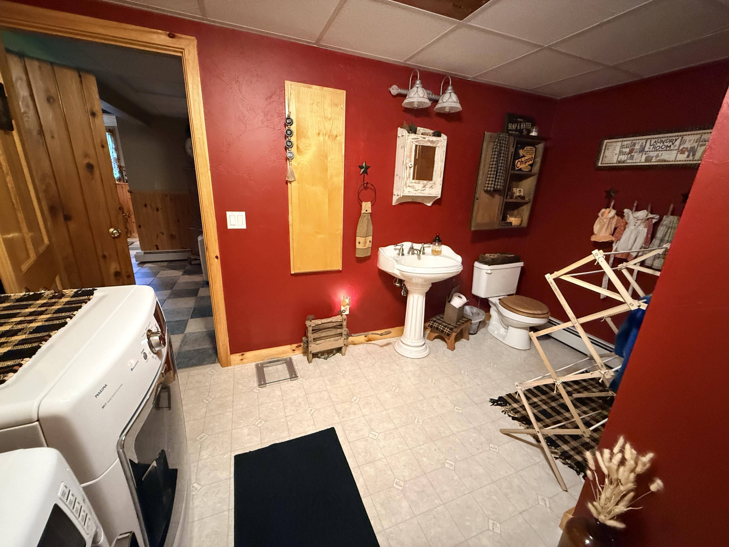 555 Hinckley Road Clinton, ME 04927 - Photo 22 of 39 IMG_1737