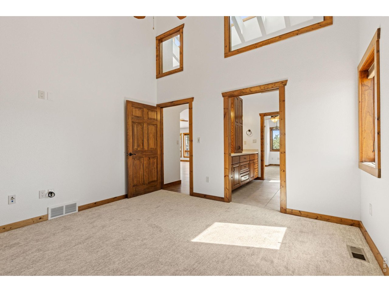 3069 Davis Ranch Road Bellvue, CO 80512 - Photo 17 of 39 Gallery Image 17