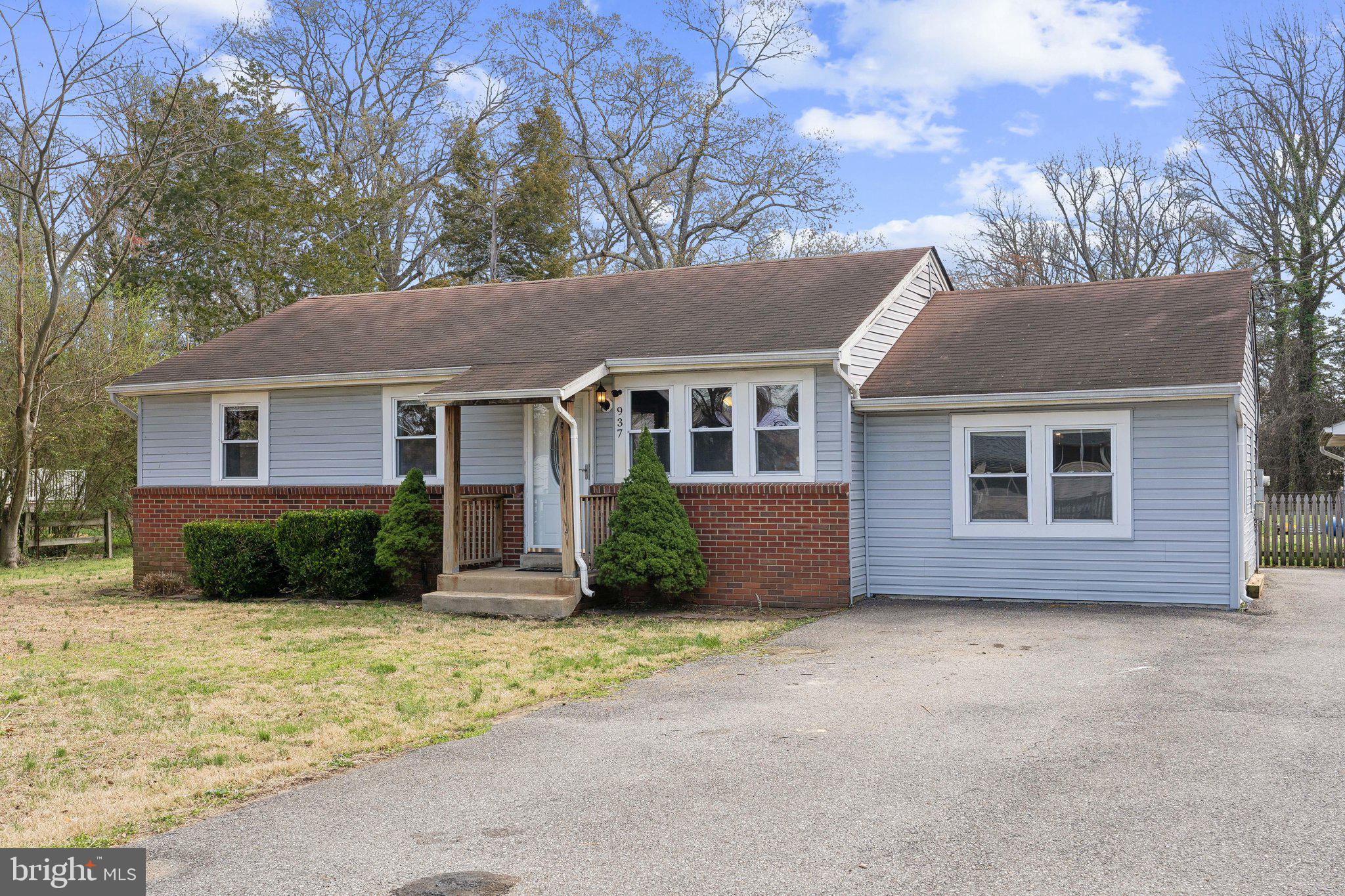 937 Winding Road Edgewater, MD 21037 - Photo 28 of 42 a view of house with a yard