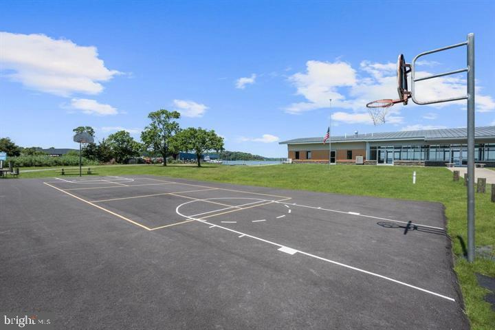 937 Winding Road Edgewater, MD 21037 - Photo 35 of 42 a view of a basketball court
