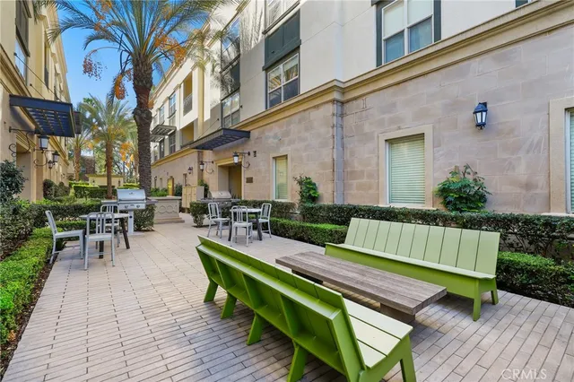 $799,000 | 520 South Anaheim Way, Orange, CA 92868