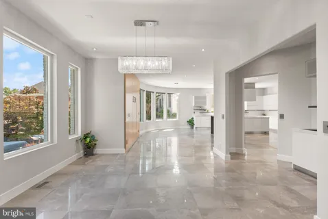 $2,499,000 | 6600 Reserves Hill Court, Annandale, VA 22003