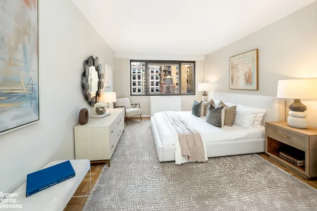 $1,250,000 | 10 West 66th Street, Unit 12B | Upper West Side