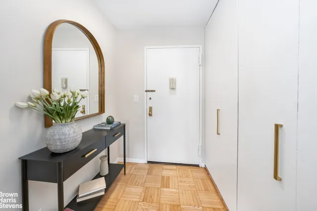 $1,250,000 | 10 West 66th Street, Unit 12B | Upper West Side
