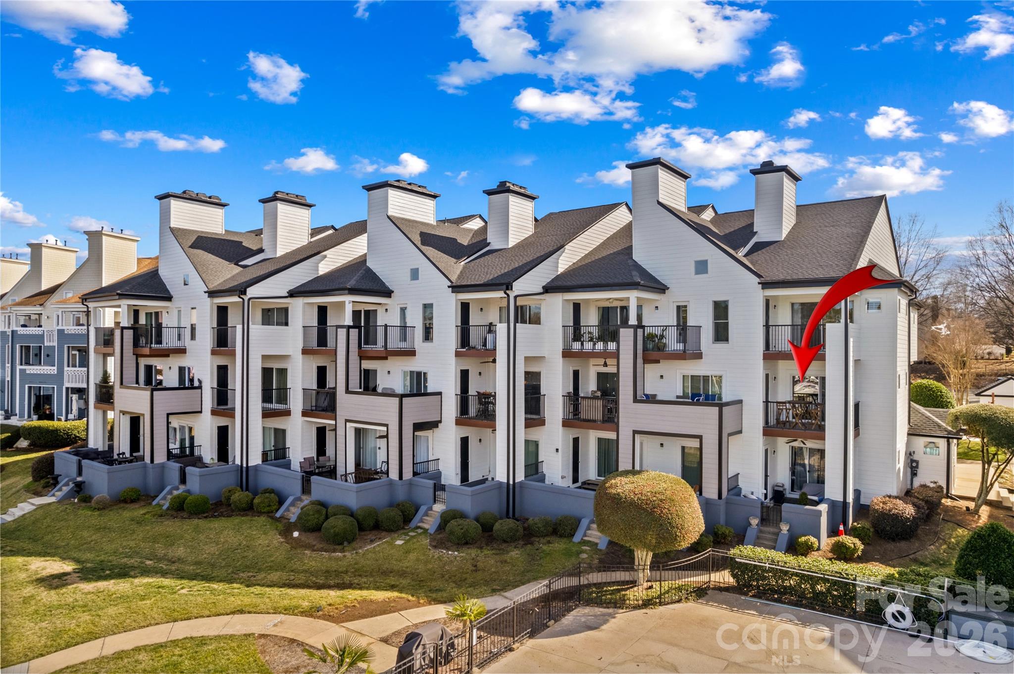 18729 Vineyard Point Lane Cornelius, NC 28031 - Photo 4 of 43