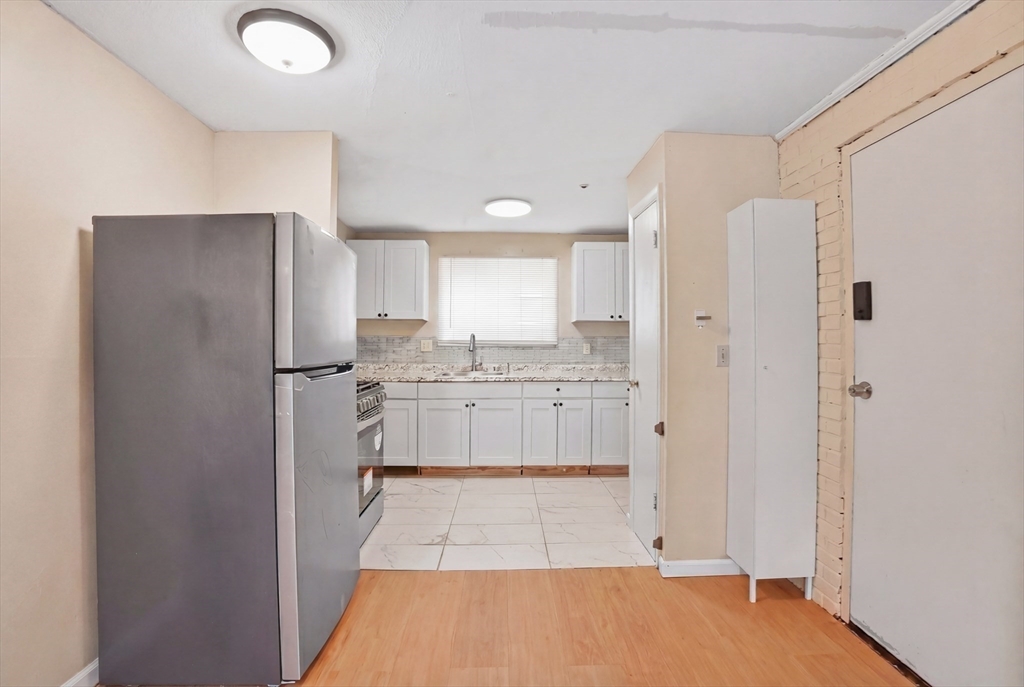 79 Holbrook Road, Unit 2 Quincy, MA 02171 - Photo 12 of 33