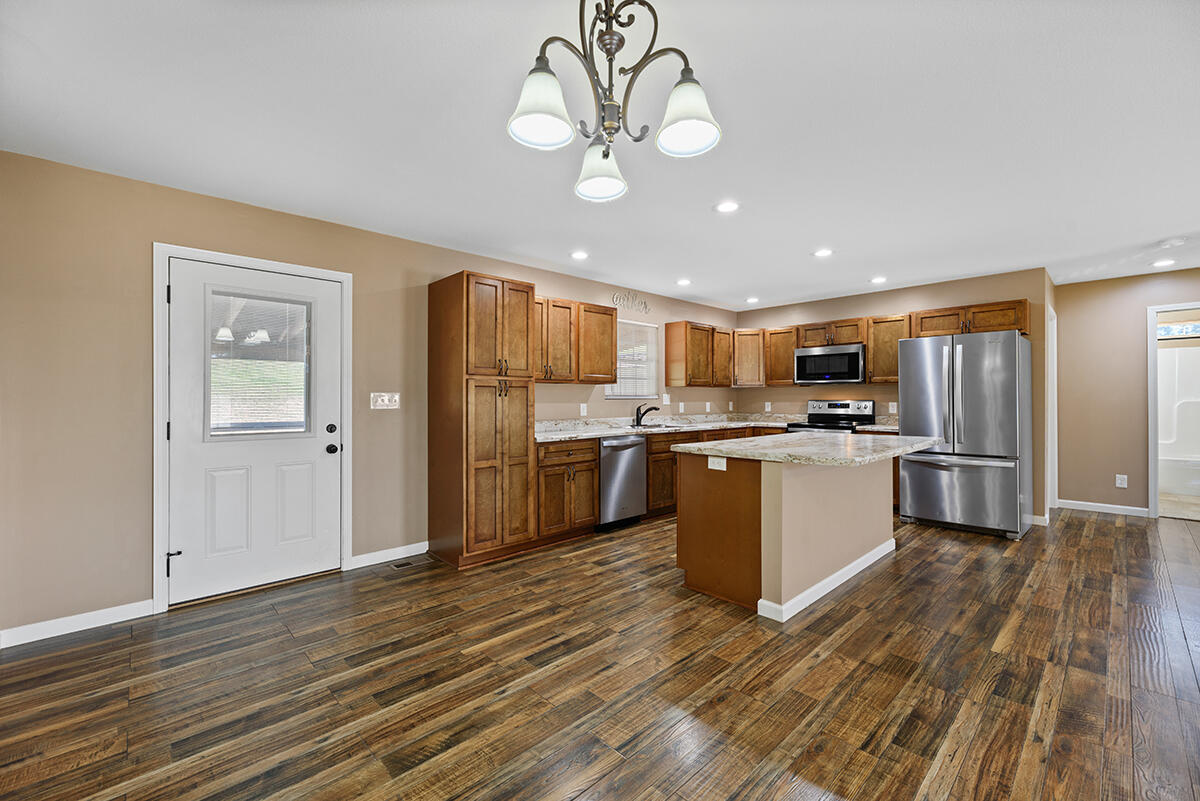 411 Red Hill Road Andersonville, TN 37705 - Photo 7 of 19 6C569D2D-625E-4EF9-88C1-9A48C5AB8BAF