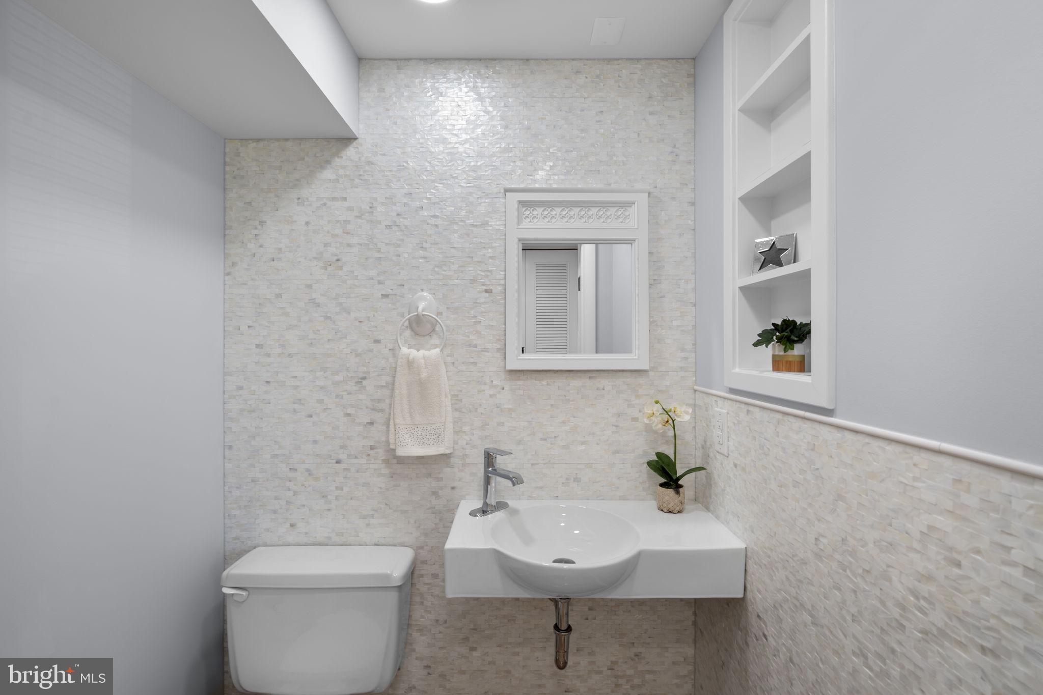 108 North Garfield Road Sterling, VA 20164 - Photo 12 of 31 Stunning main level powder room