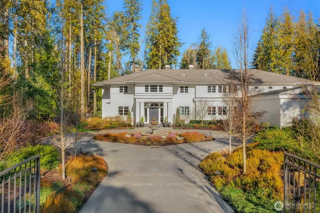 $5,999,000 | 27216 Grand Ridge Drive, Issaquah, WA 98029