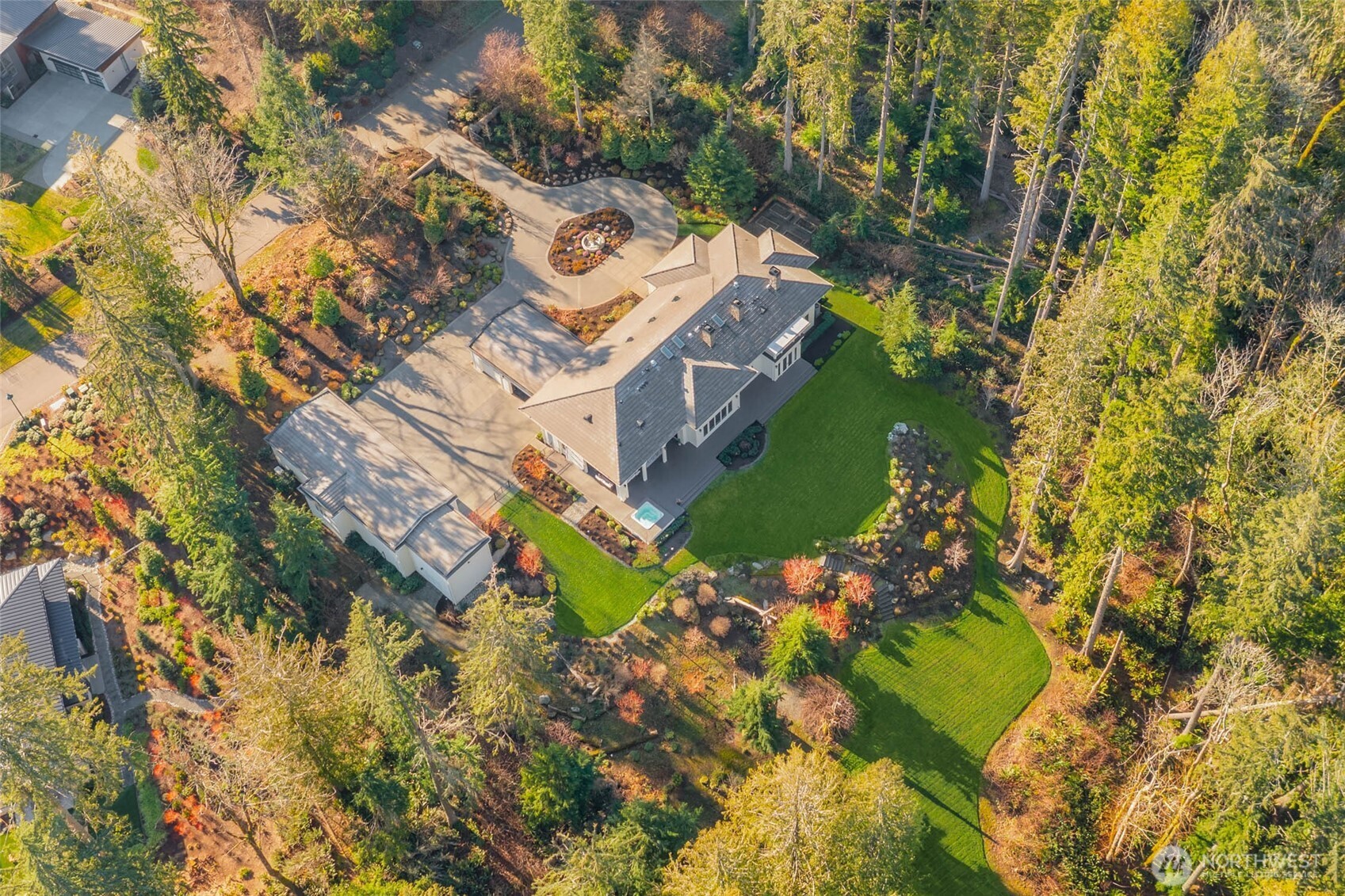 27216 Grand Ridge Drive Issaquah, WA 98029 - Photo 8 of 40