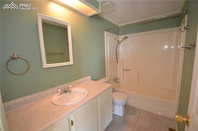 3365 Wiesner Road Calhan, CO 80808 - Photo 17 of 36