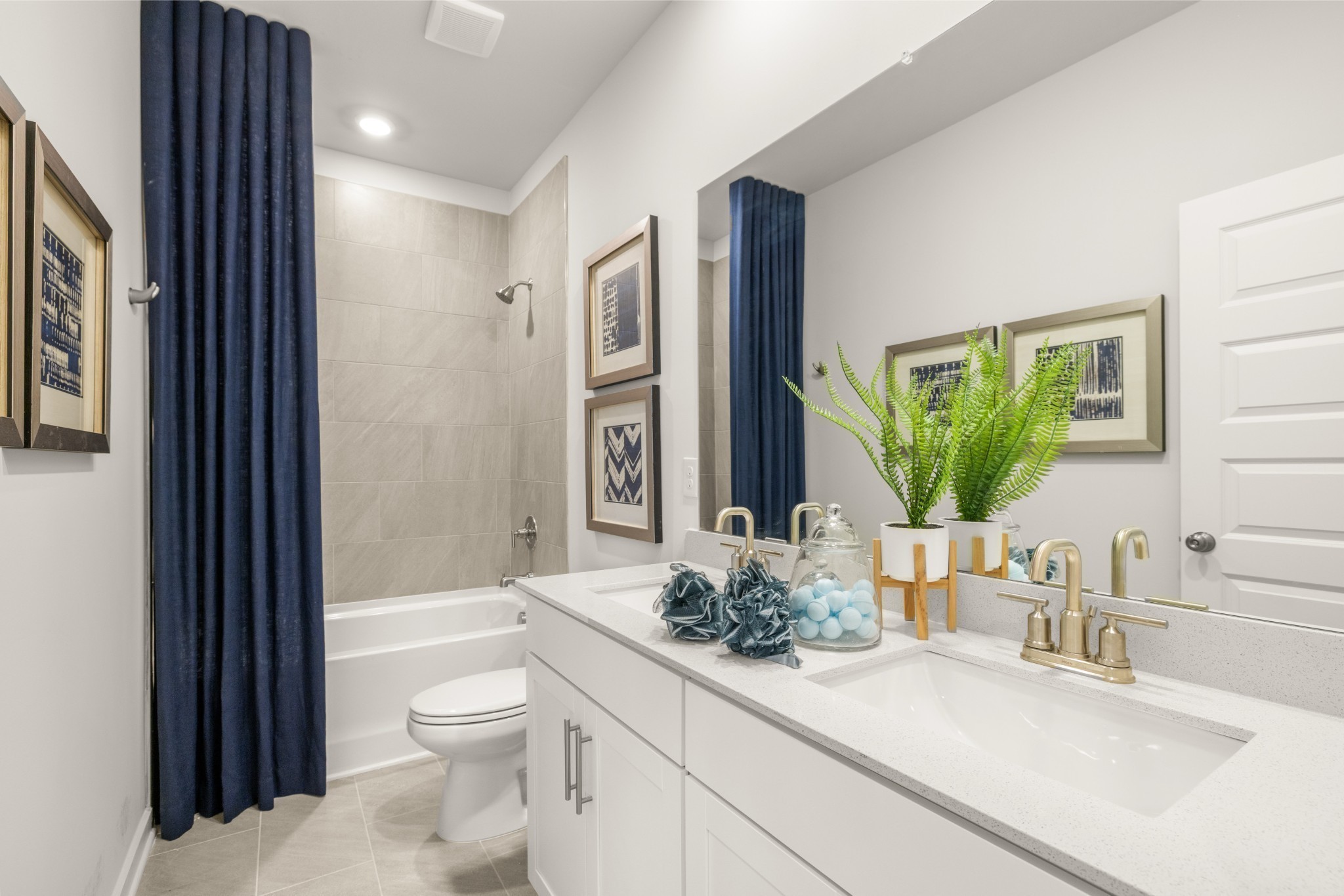 401 Mclemore Ridge Clarksville, TN 37043 - Photo 64 of 64 a bathroom with a granite countertop sink a toilet and a large mirror