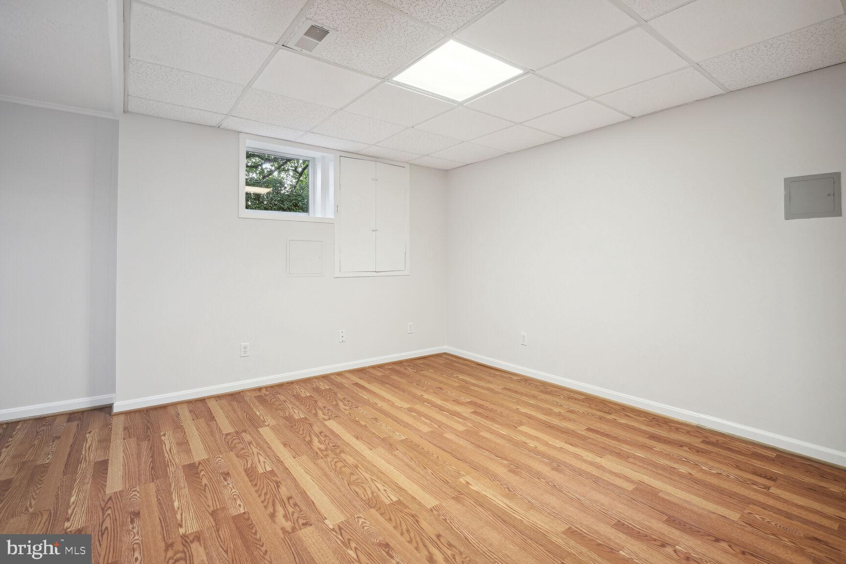 5673 Bent Branch Road Bethesda, MD 20816 - Photo 30 of 47 Gallery Image 30