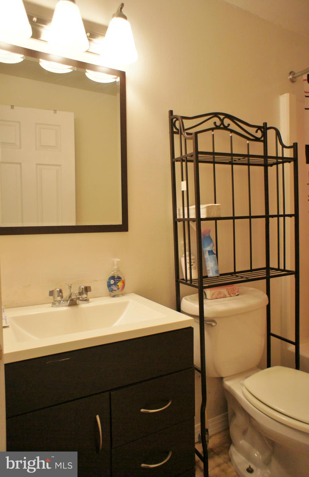 7244 Clyde Jones Road Owings, MD 20736 - Photo 14 of 26 Newer vanity