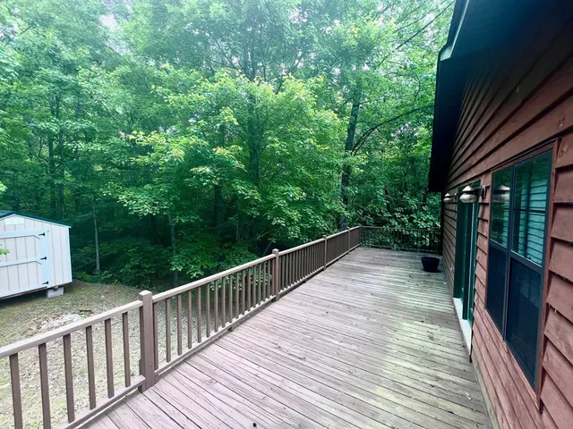 $299,900 | 384 Shadow Pnes Drive, Murphy, NC 28906