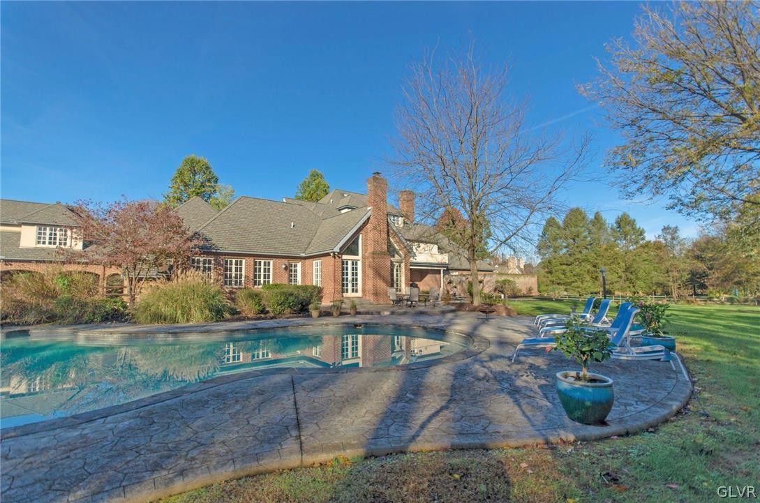 1721 Wildberry Road Bethlehem, PA 18015 - Photo 33 of 47 Gallery Image 33