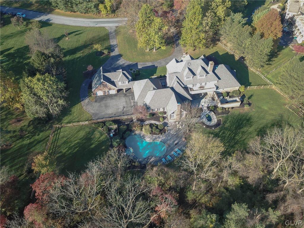 1721 Wildberry Road Bethlehem, PA 18015 - Photo 43 of 47 Gallery Image 43