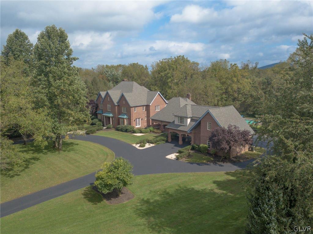 1721 Wildberry Road Bethlehem, PA 18015 - Photo 45 of 47 Gallery Image 45
