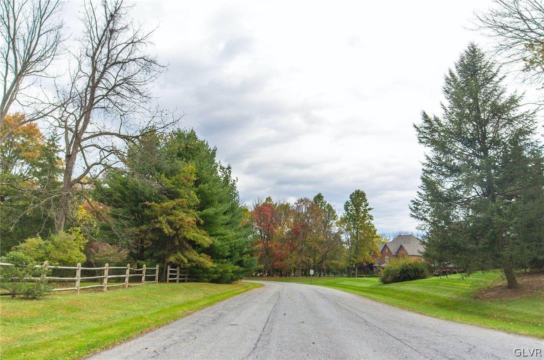 1721 Wildberry Road Bethlehem, PA 18015 - Photo 46 of 47 Gallery Image 46