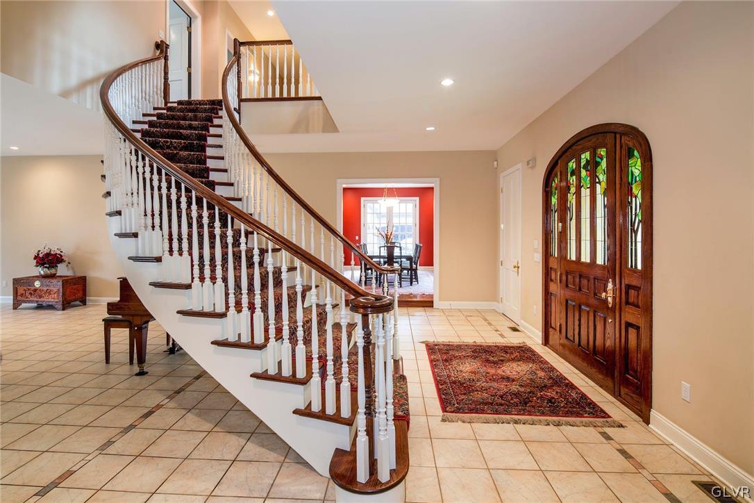 1721 Wildberry Road Bethlehem, PA 18015 - Photo 6 of 47 Gallery Image 6