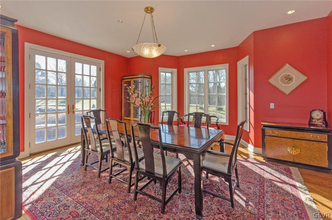 1721 Wildberry Road Bethlehem, PA 18015 - Photo 10 of 47 Gallery Image 10