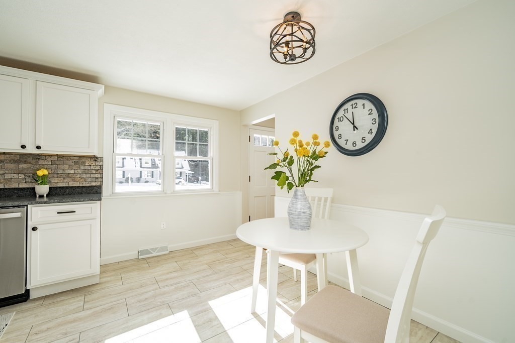 427 Soule Road Wilbraham, MA 01095 - Photo 18 of 29 Gallery Image 18