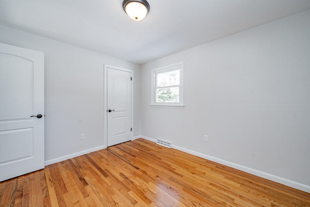 427 Soule Road Wilbraham, MA 01095 - Photo 20 of 29 Gallery Image 20
