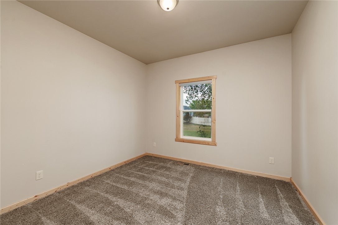 120 East Centennial Road Columbus, MT 59019 - Photo 19 of 33 Gallery Image 19