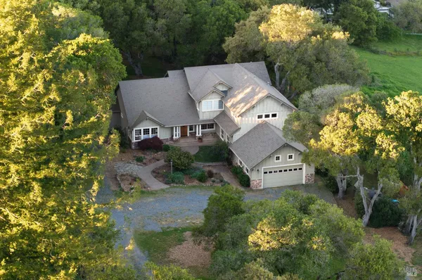 $1,950,000 | 96 Valley View Drive, Petaluma, CA 94952