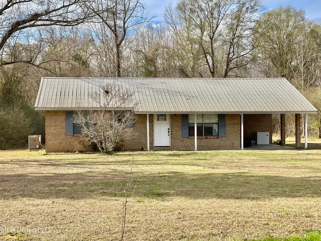 $169,900 | 2221 Highway 63, Lucedale, MS 39452
