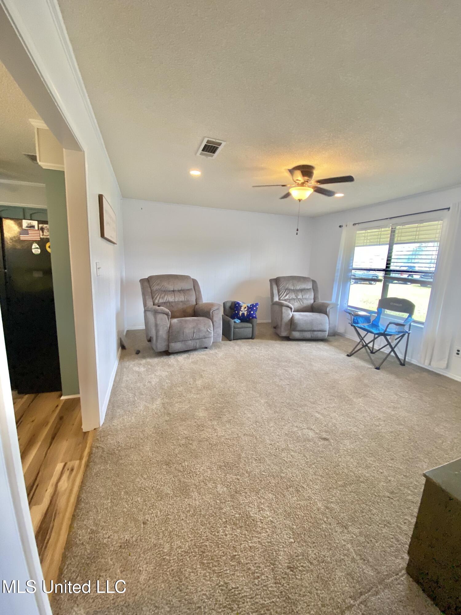 2221 Highway 63 Lucedale, MS 39452 - Photo 11 of 38 IMG_1630