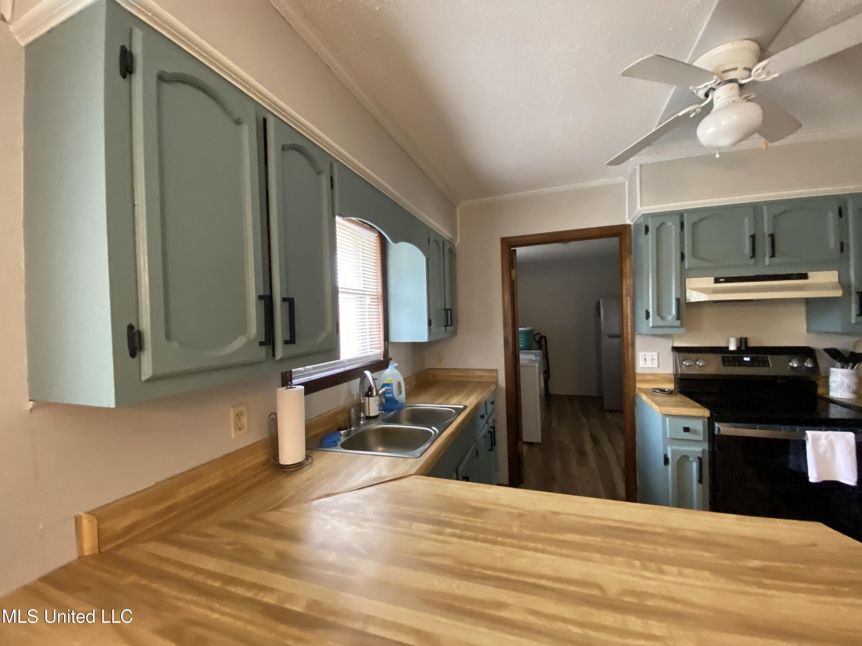 2221 Highway 63 Lucedale, MS 39452 - Photo 24 of 38 IMG_1678