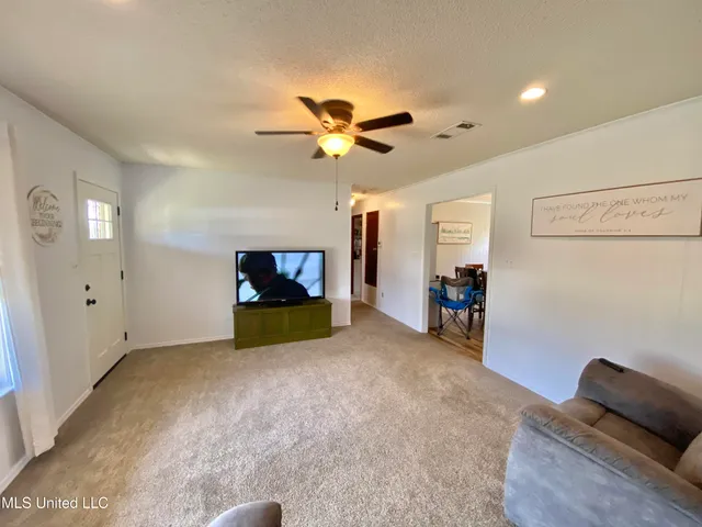 $169,900 | 2221 Highway 63, Lucedale, MS 39452