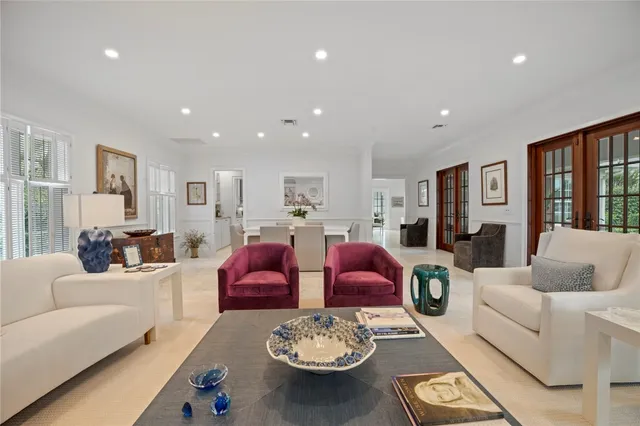 $2,755,000 | 615 Riomar Drive, Vero Beach, FL 32963