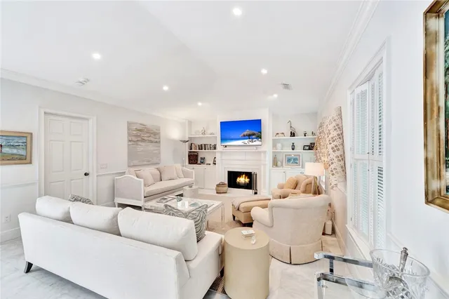 $2,755,000 | 615 Riomar Drive, Vero Beach, FL 32963