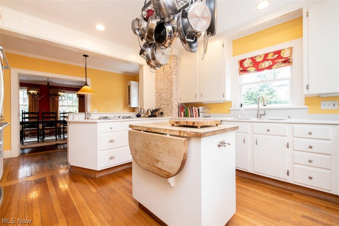 2835 Sedgewick Road Cleveland, OH 44120 - Photo 12 of 35 Gallery Image 12