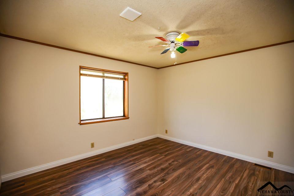 4933 Pinehurst Road Anderson, CA 96007 - Photo 16 of 45