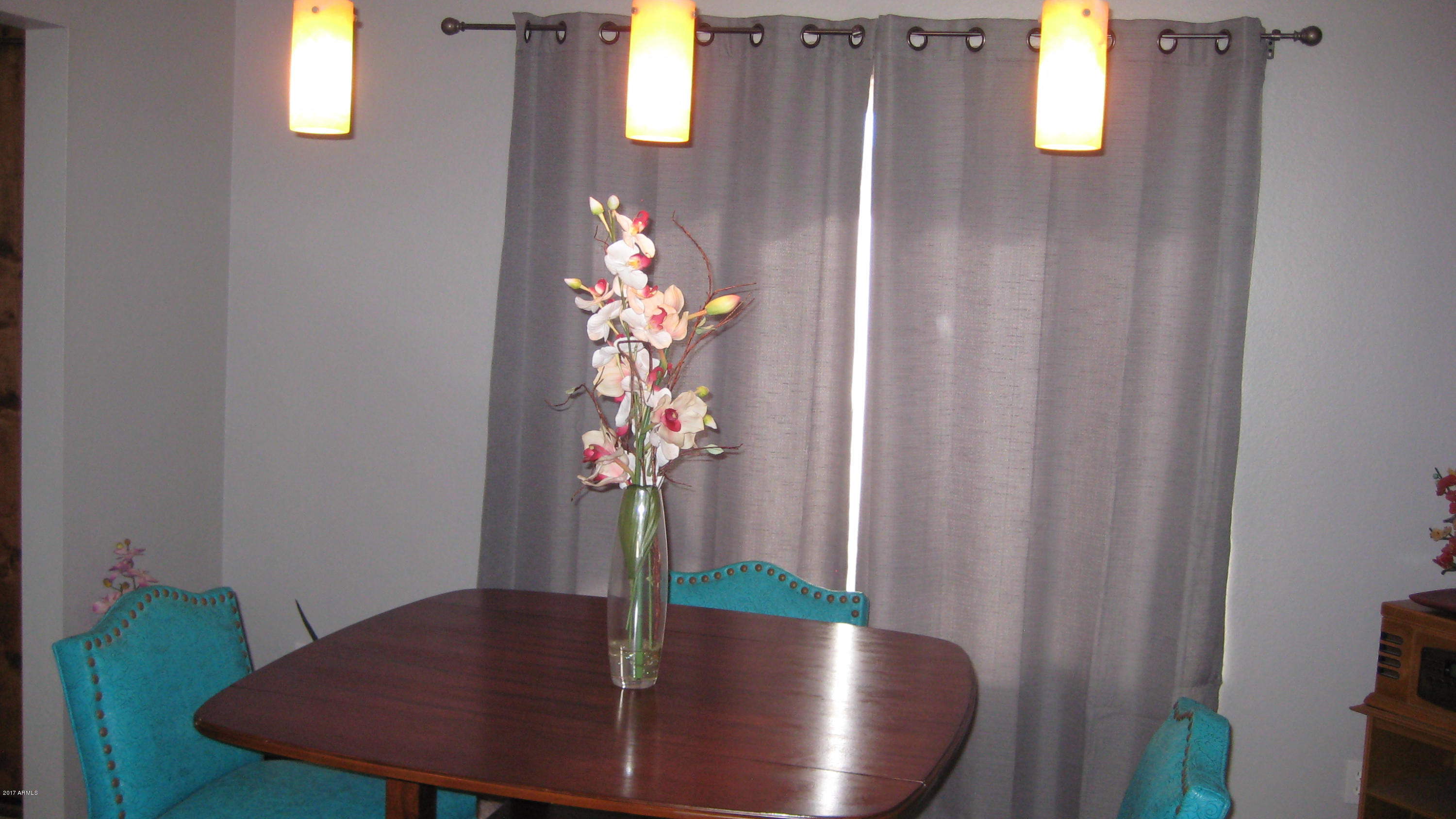 2402 West Hearn Road Phoenix, AZ 85023 - Photo 20 of 57 IMG_4171