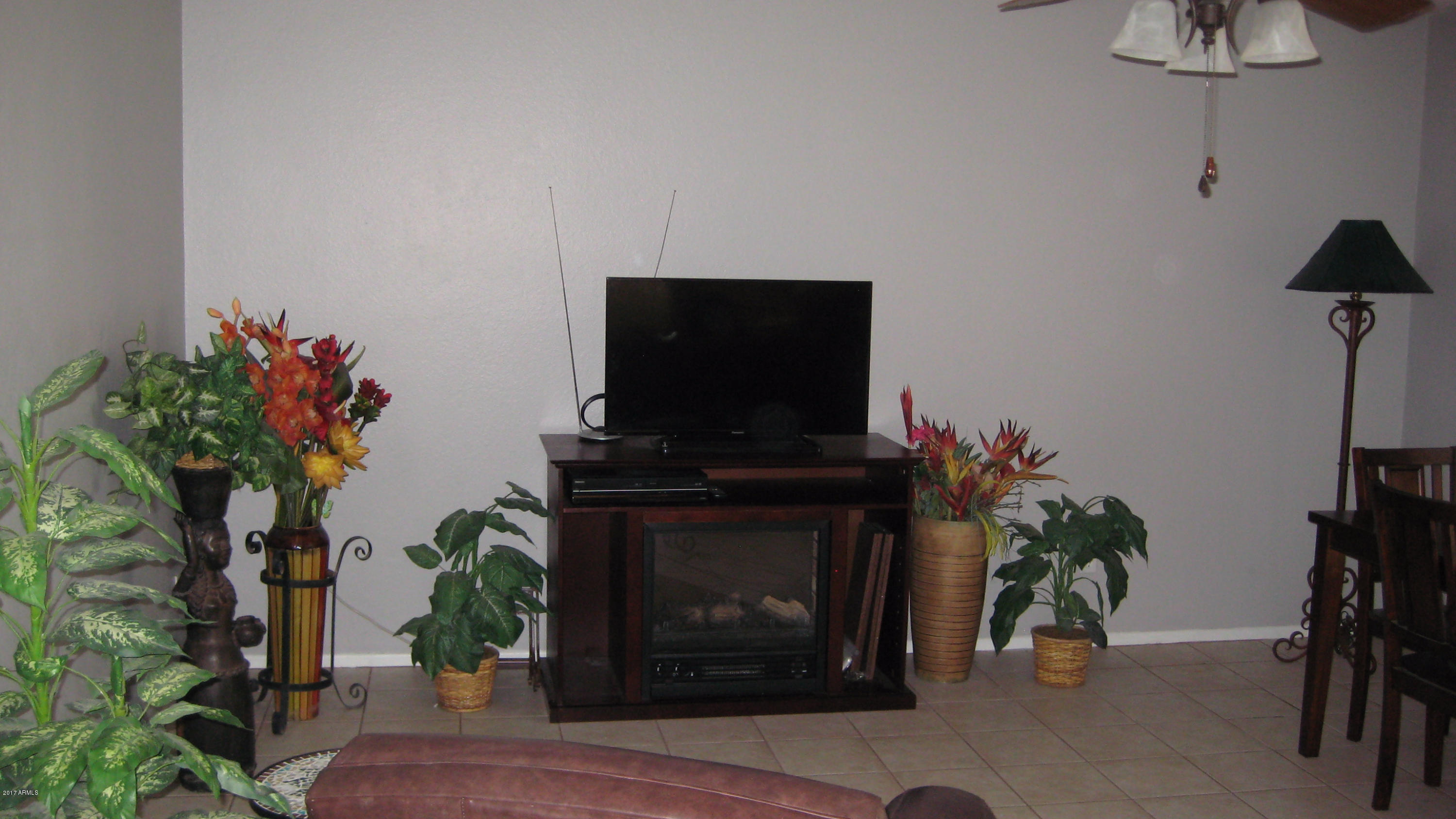 2402 West Hearn Road Phoenix, AZ 85023 - Photo 27 of 57 IMG_4179