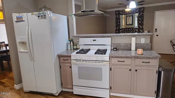 $219,000 | 182 Calle De La Rosa, Unit 182, Camarillo, CA 93012