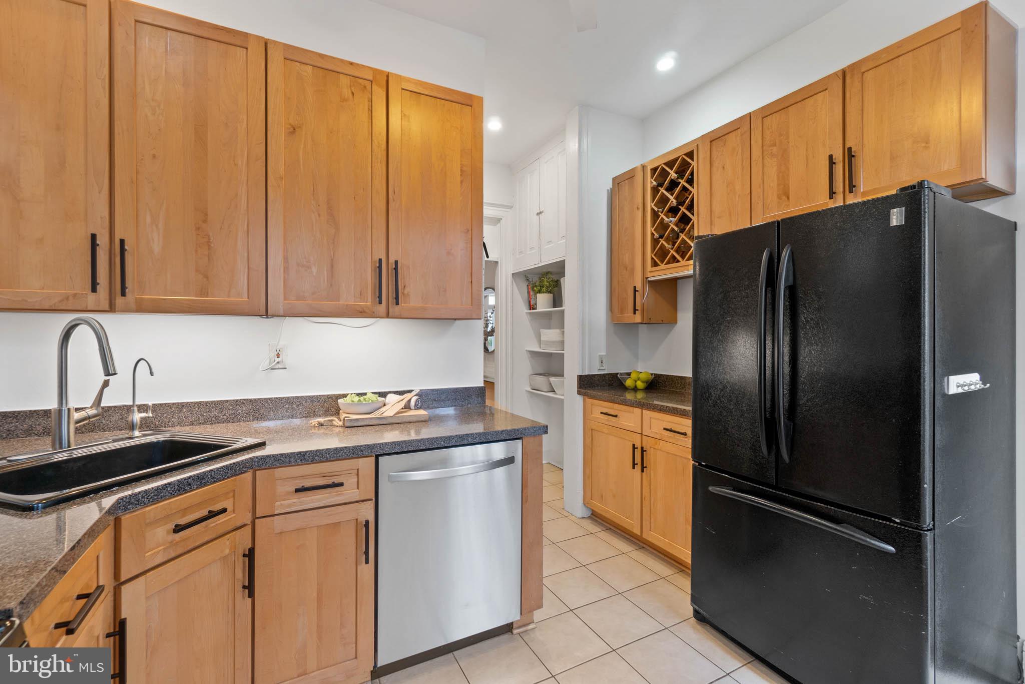 37 Seaton Place Northwest Washington, DC 20001 - Photo 14 of 38