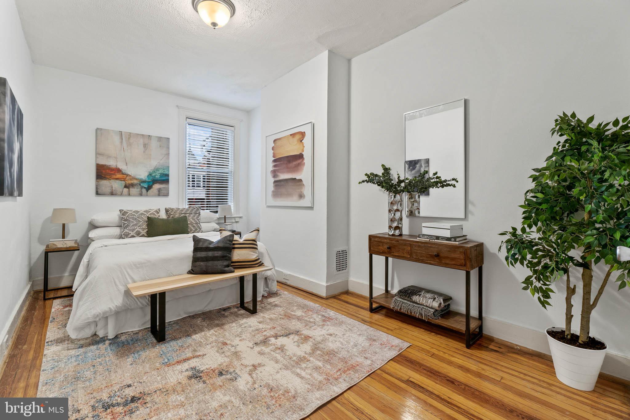 37 Seaton Place Northwest Washington, DC 20001 - Photo 21 of 38