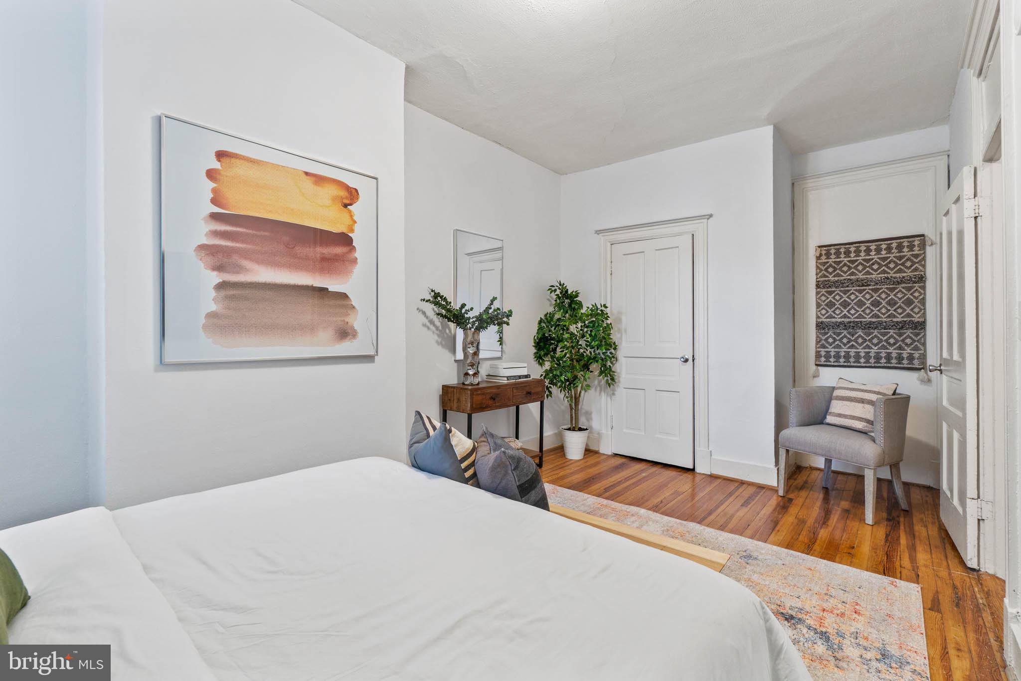 37 Seaton Place Northwest Washington, DC 20001 - Photo 23 of 38